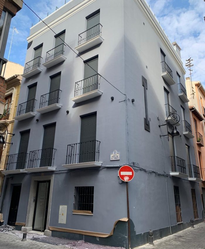 Rehabilitación edificio «La Maleta» C/Ancha de la Virgen